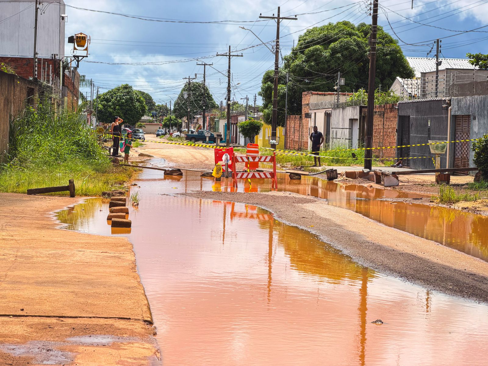 Problema antigo na zona Leste começa a receber solução definitiva